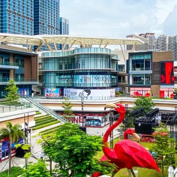 Business Travel Essentials at HUAYI Hotel (Shenzhen North Railway Station): Your Seamless, Productivity-Driven Base in the Heart of Shenzhen